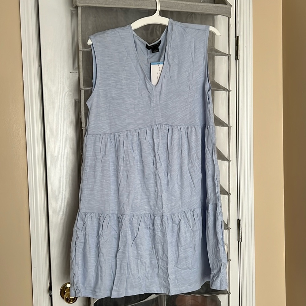 Short dress